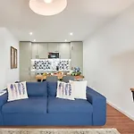 Charming Apartment In Historic Center