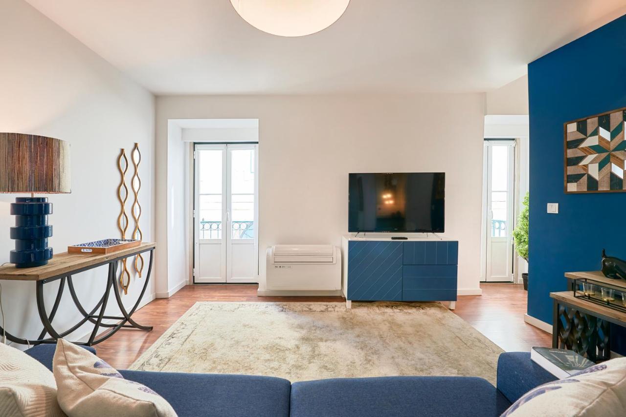 Apartment Charming In Historic Center Lissabon