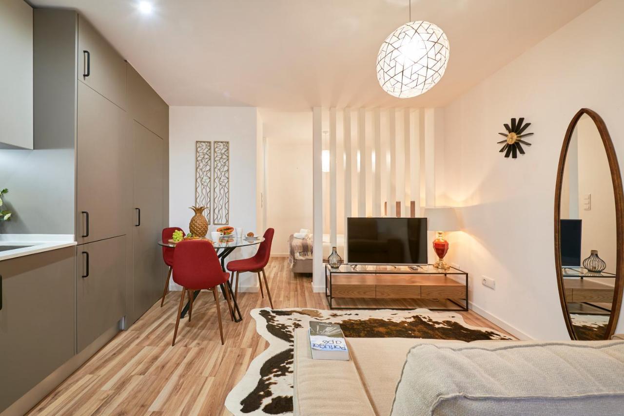 Apartment Charming In Historic Center Lissabon